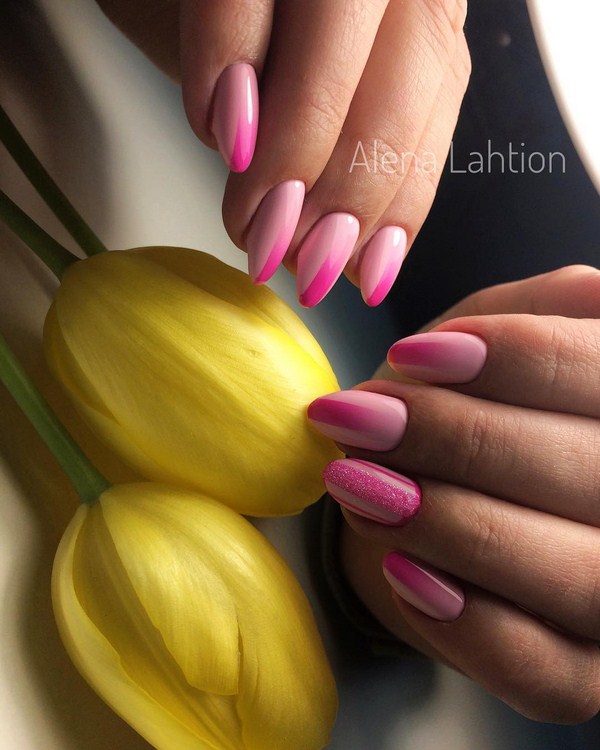 Une merveilleuse manucure pour les ongles en amande 2025-2026: photos