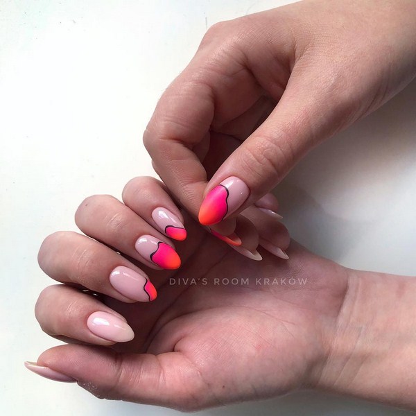 Une merveilleuse manucure pour les ongles en amande 2025-2026: photos