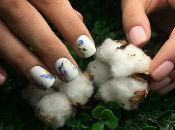 Les ongles les plus en vogue de 2025-2026: meilleures idées sur plus de 80 photos