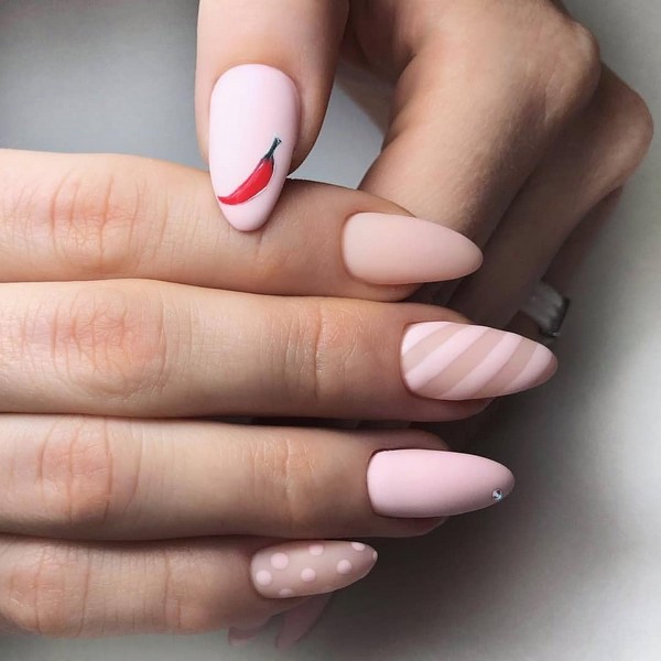 Les ongles les plus en vogue de 2025-2026: meilleures idées sur plus de 80 photos