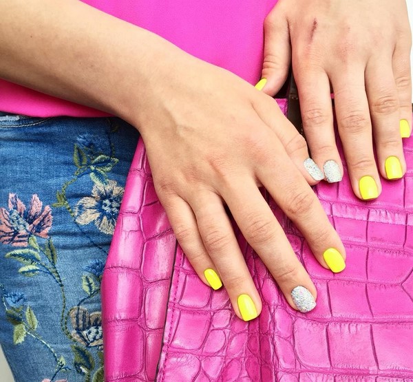 Les ongles les plus en vogue de 2025-2026: meilleures idées sur plus de 80 photos
