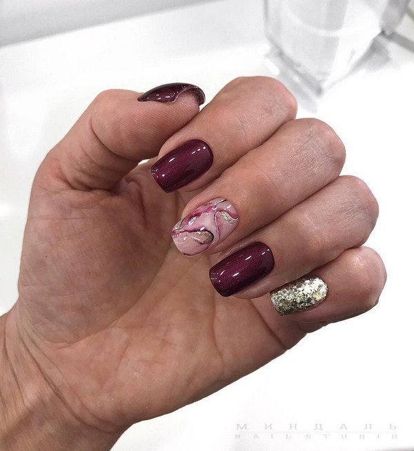 Brillante manucure du Nouvel An 2026: exemples de photos