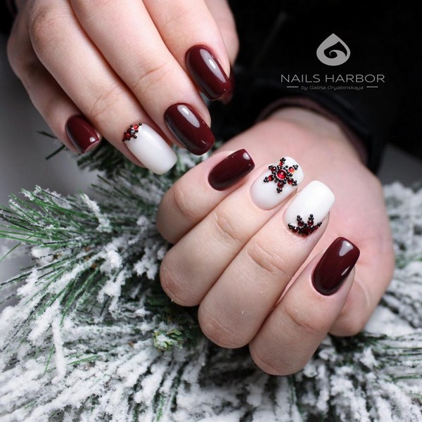 Brillante manucure du Nouvel An 2026: exemples de photos