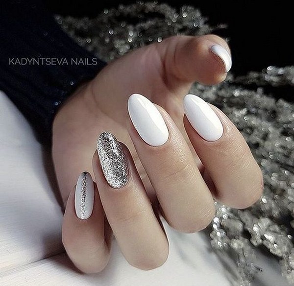 Brillante manucure du Nouvel An 2026: exemples de photos