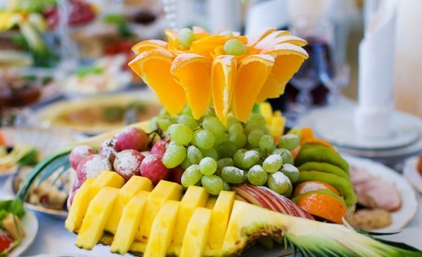 Meilleures idées pour trancher sur une table de fête: photo