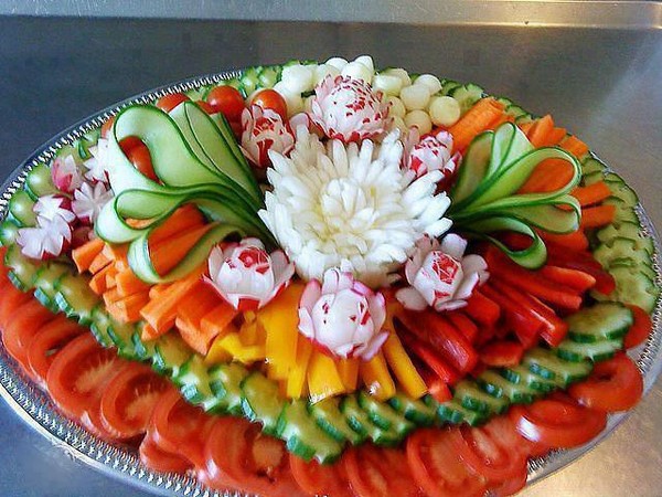 Meilleures idées pour trancher sur une table de fête: photo