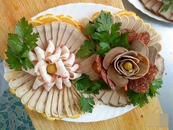 Meilleures idées pour trancher sur une table de fête: photo