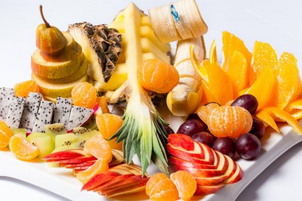 Meilleures idées pour trancher sur une table de fête: photo