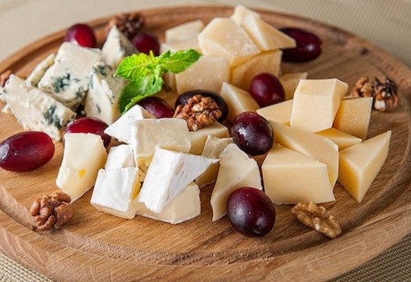 Meilleures idées pour trancher sur une table de fête: photo