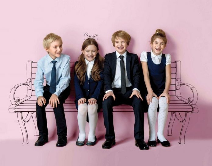 foto-idei-shkolnoj-formy (1) Uniforme scolaire élégant 2025-2026 pour filles et garçons: TOP 100+ idées de photos