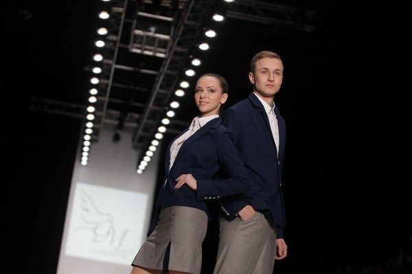 Uniforme scolaire élégant 2025-2026 pour filles et garçons: TOP 100+ idées de photos