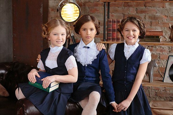 Uniforme scolaire élégant 2025-2026 pour filles et garçons: TOP 100+ idées de photos