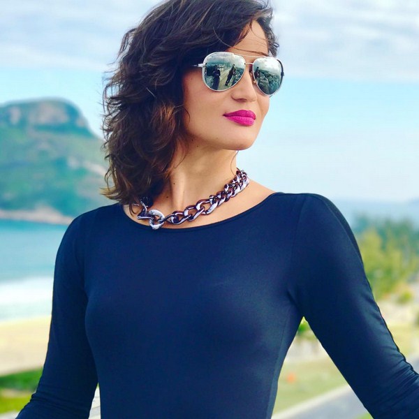 Nouvelles coupes de cheveux pour cheveux mi-longs 2025-2026: les meilleures idées photo