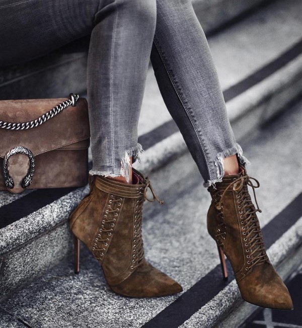 Meilleures nouvelles chaussures pour l'automne-hiver 2025-2026: tendances du TOP 10 pour plus de 100 photos