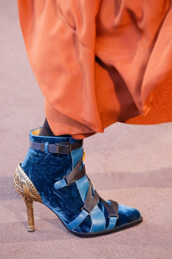 Meilleures nouvelles chaussures pour l'automne-hiver 2025-2026: tendances du TOP 10 pour plus de 100 photos