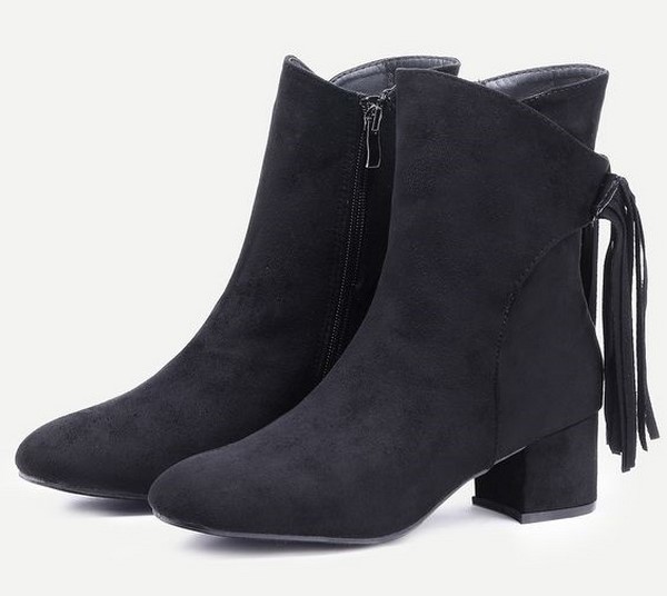 Meilleures nouvelles chaussures pour l'automne-hiver 2025-2026: tendances du TOP 10 pour plus de 100 photos