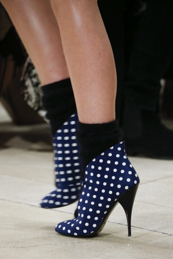 Meilleures nouvelles chaussures pour l'automne-hiver 2025-2026: tendances du TOP 10 pour plus de 100 photos