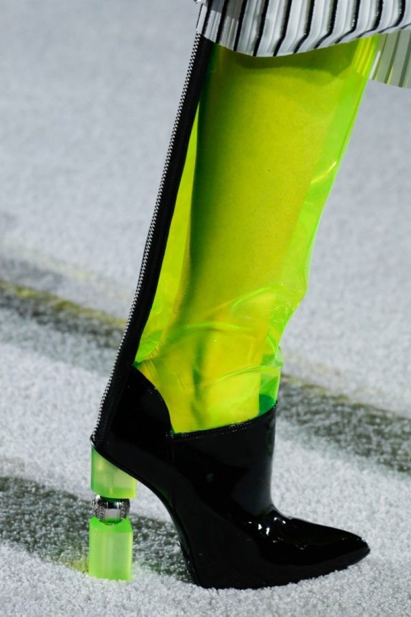 Meilleures nouvelles chaussures pour l'automne-hiver 2025-2026: tendances du TOP 10 pour plus de 100 photos