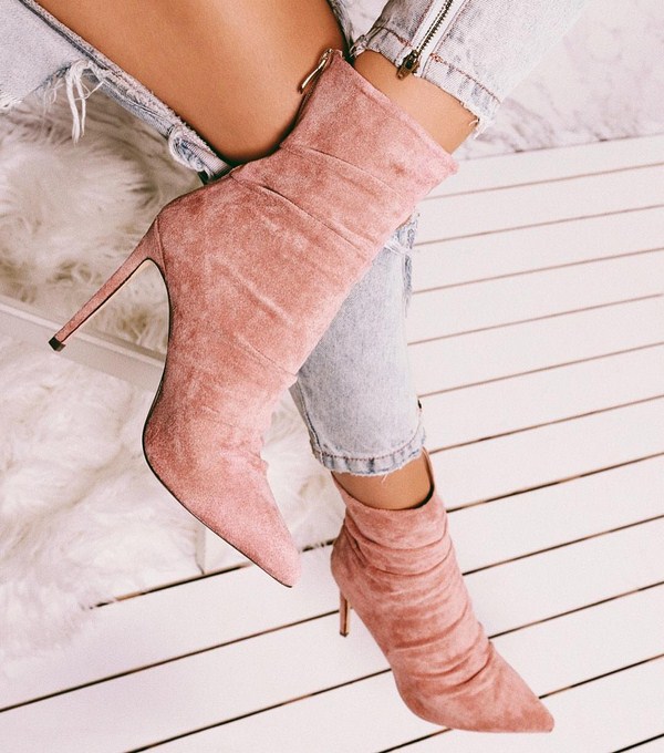 Meilleures nouvelles chaussures pour l'automne-hiver 2025-2026: tendances du TOP 10 pour plus de 100 photos