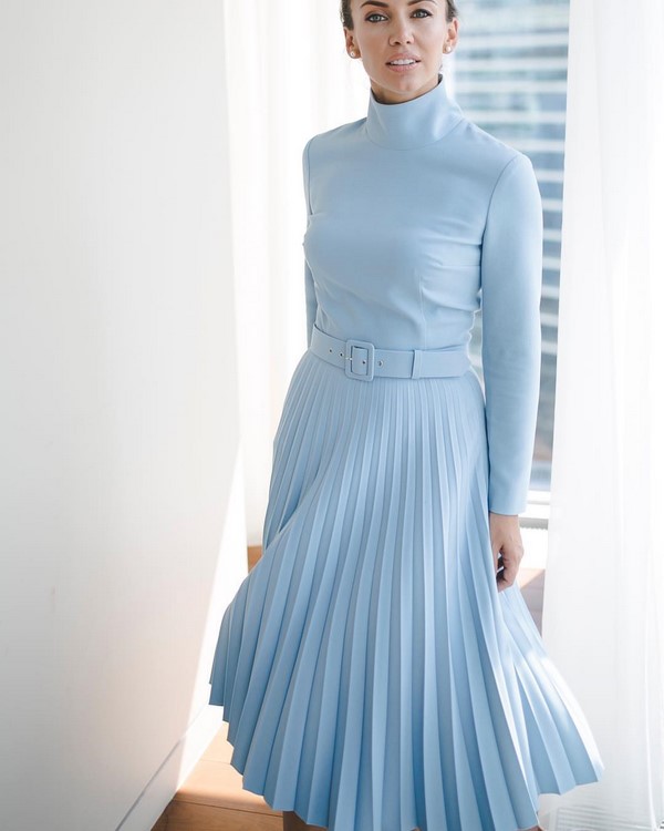 Comment s'habiller en hiver dans la saison 2025-2026: les meilleures images pour plus de 100 photos