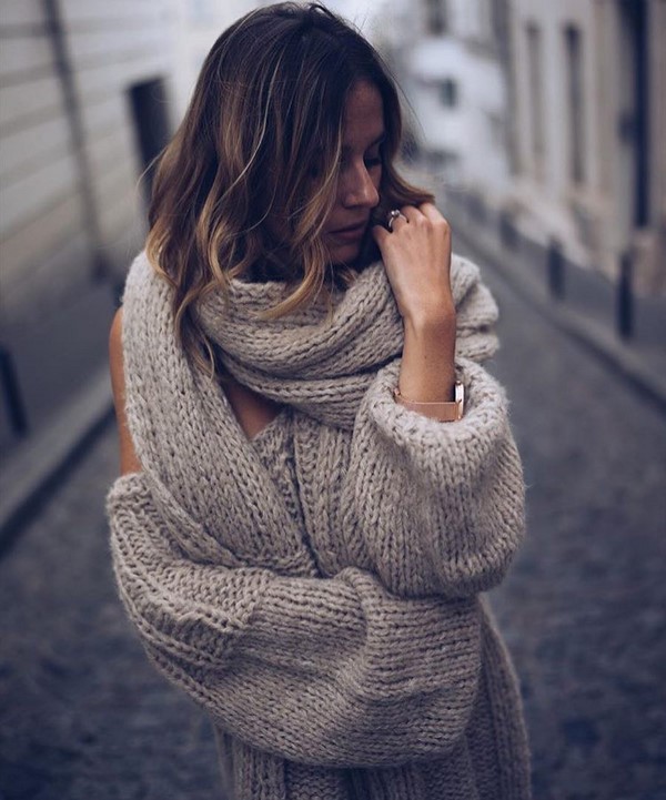 Comment s'habiller en hiver dans la saison 2025-2026: les meilleures images pour plus de 100 photos