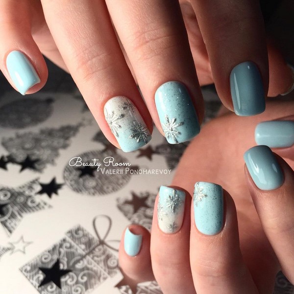 Nouvelle manucure hiver 2025-2026: TOP 10 des tendances du nail art hivernal