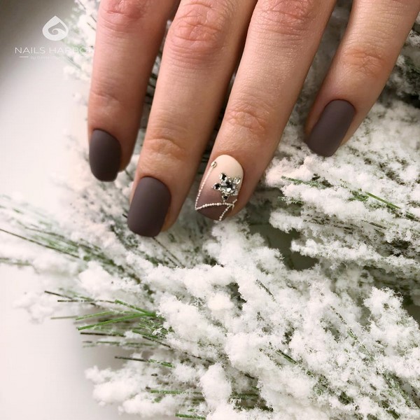Nouvelle manucure hiver 2025-2026: TOP 10 des tendances du nail art hivernal