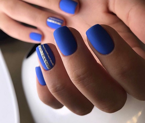 Nouvelle manucure hiver 2025-2026: TOP 10 des tendances du nail art hivernal