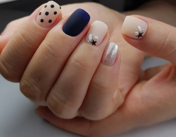 Nouvelle manucure hiver 2025-2026: TOP 10 des tendances du nail art hivernal