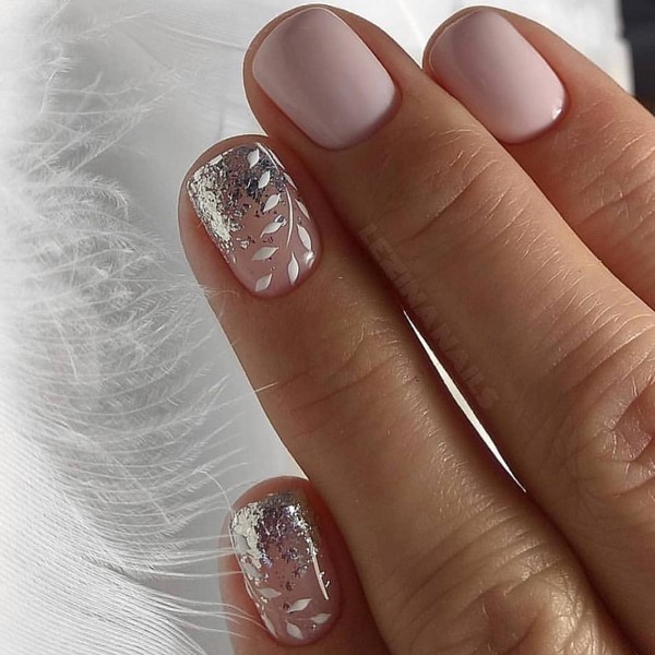 Nouvelle manucure hiver 2025-2026: TOP 10 des tendances du nail art hivernal