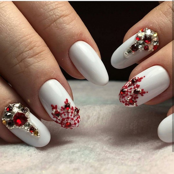 Nouvelle manucure hiver 2025-2026: TOP 10 des tendances du nail art hivernal