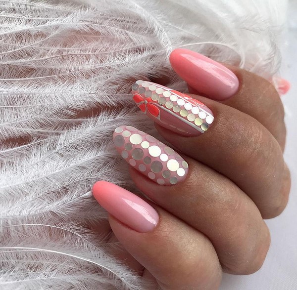 Nouvelle manucure hiver 2025-2026: TOP 10 des tendances du nail art hivernal