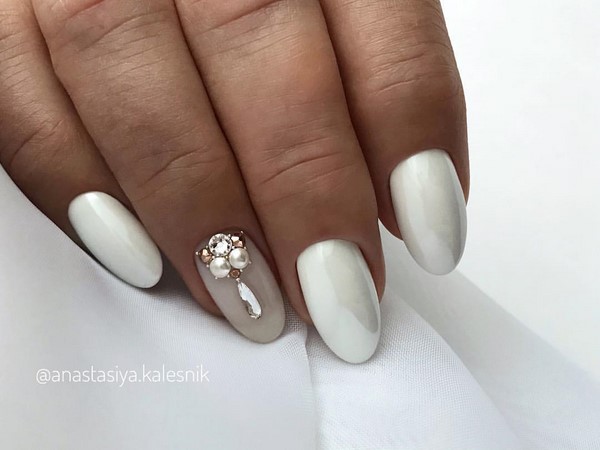 Nouvelle manucure hiver 2025-2026: TOP 10 des tendances du nail art hivernal