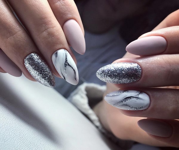 Design d'ongles à la mode 2025-2026: photo, beaux dessins sur les ongles