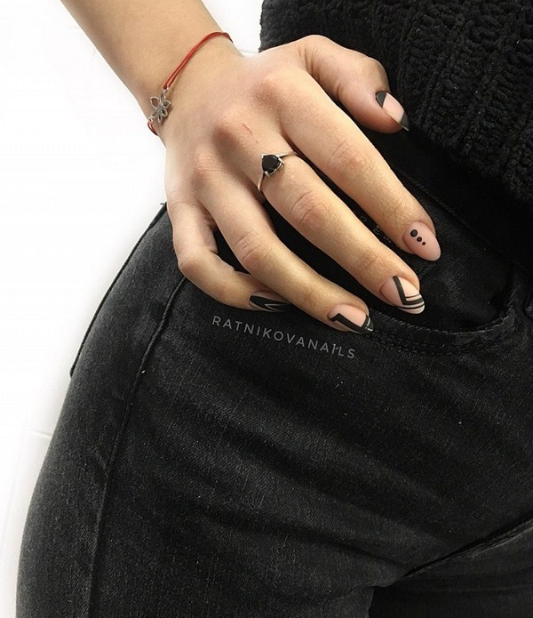 Design d'ongles à la mode 2025-2026: photo, beaux dessins sur les ongles