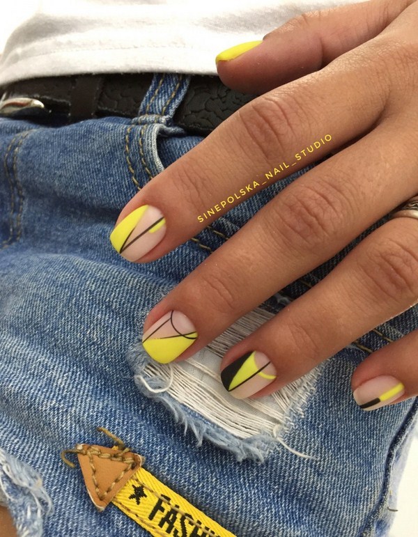 Tendances de manucure pour les très petits ongles 2025-2026: actualités de la mode et tendances du design