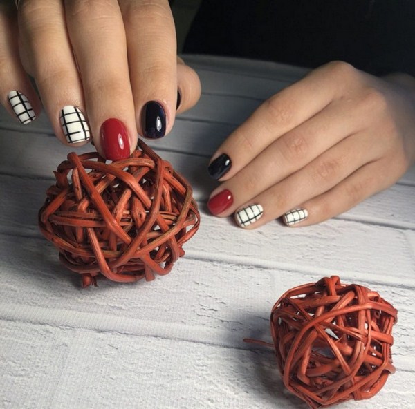 Tendances de manucure pour les très petits ongles 2025-2026: actualités de la mode et tendances du design