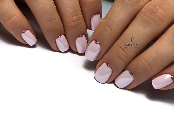 Tendances de manucure pour les très petits ongles 2025-2026: actualités de la mode et tendances du design