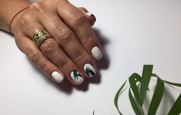 Tendances de manucure pour les très petits ongles 2025-2026: actualités de la mode et tendances du design