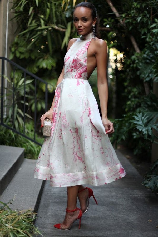 Robes étonnantes printemps-été 2026: tendances et tendances de la mode, les meilleures nouvelles photo