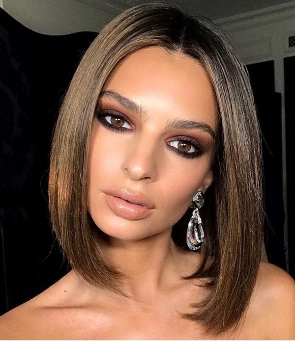 La coupe de cheveux principale de la saison 2025-2026 est un carré à la mode: des types de carrés à la mode et les meilleures nouveautés photo