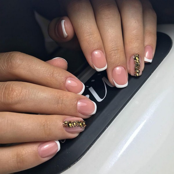 français Belle manucure française 2025-2026: photos, actualités