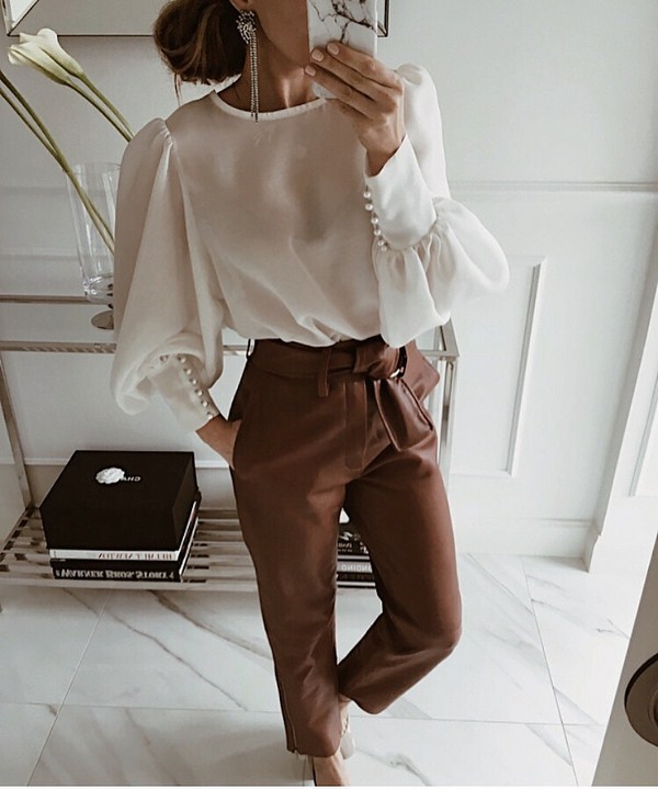 Pantalon étonnant printemps-été 2026: les 10 meilleures tendances, des looks nouveaux et frais avec un pantalon