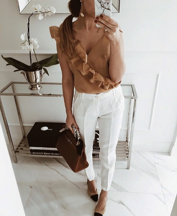 Pantalon étonnant printemps-été 2026: les 10 meilleures tendances, des looks nouveaux et frais avec un pantalon