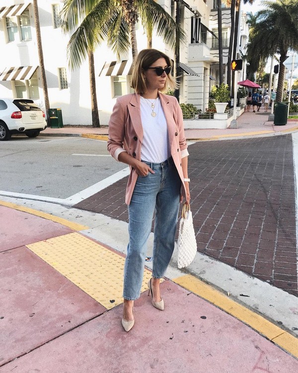 Pantalon étonnant printemps-été 2026: les 10 meilleures tendances, des looks nouveaux et frais avec un pantalon