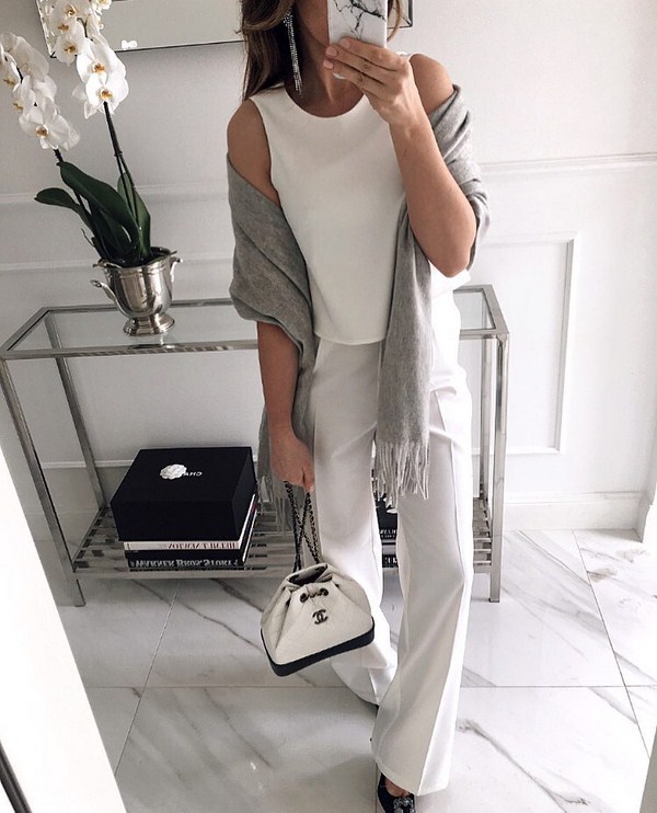 Pantalon étonnant printemps-été 2026: les 10 meilleures tendances, des looks nouveaux et frais avec un pantalon