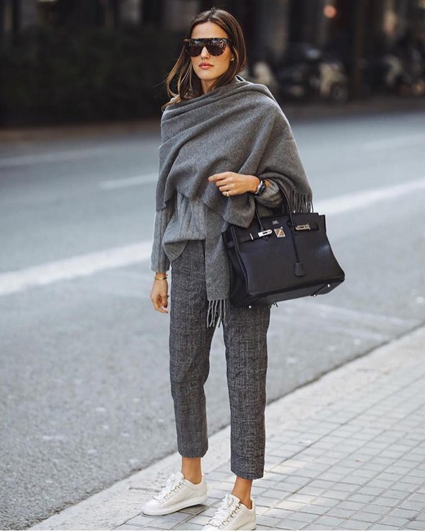 Pantalon étonnant printemps-été 2026: les 10 meilleures tendances, des looks nouveaux et frais avec un pantalon