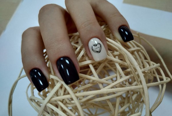 Tendance manucure sombre 2025-2026 - les meilleures tendances de la photo