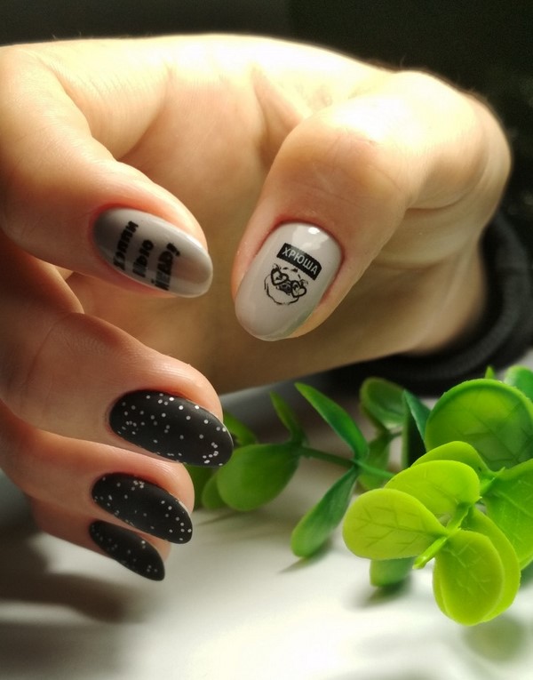 Tendance manucure sombre 2025-2026 - les meilleures tendances de la photo