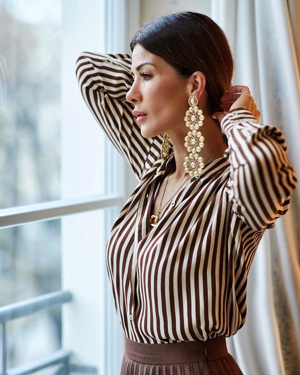 modnye-rubashki Chemises élégantes pour femmes 2025-2026: photos